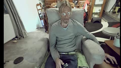 jeff online show from November 19, 7:29 am