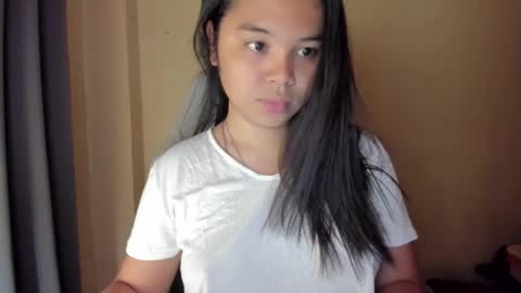 0wwlo0k online show from February 22, 6:50 am