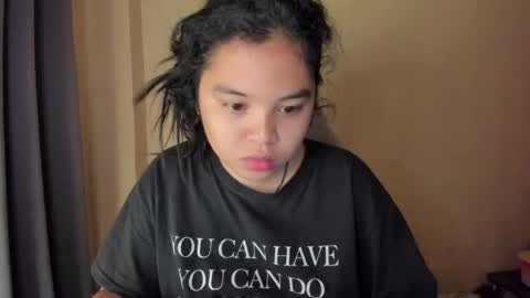 0wwlo0k online show from February 3, 6:40 am