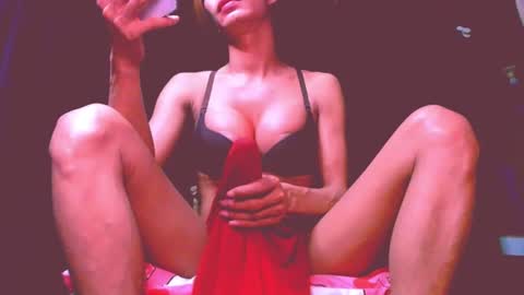 CALL ME BABY online show from March 3, 9:37 pm