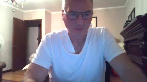 123456ant online show from February 8, 12:06 am