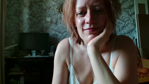 12ennie online show from April 27, 7:39 am