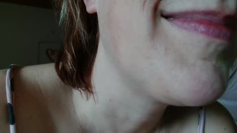 12ennie online show from April 23, 12:29 pm