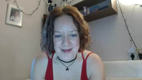 12ennie online show from November 26, 7:27 am