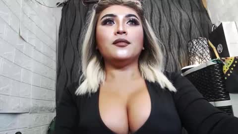 sexy kia online show from October 10, 3:01 am