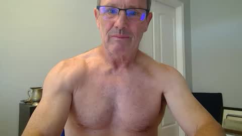 13glanmorfa online show from December 5, 3:21 pm