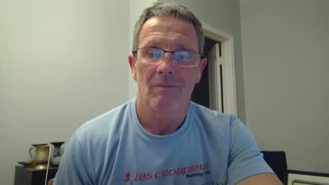 13glanmorfa online show from February 9, 4:16 am