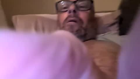 15chells online show from May 26, 1:55 am