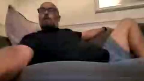15chells online show from July 31, 10:22 pm