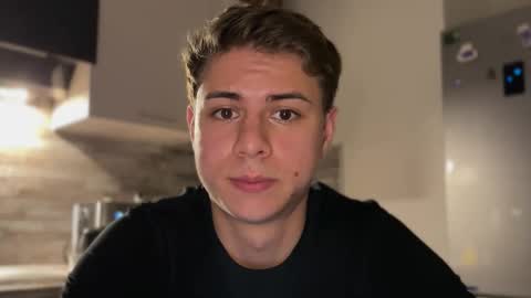 Lance online show from October 10, 4:24 pm