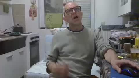 1973man online show from March 25, 12:50 am