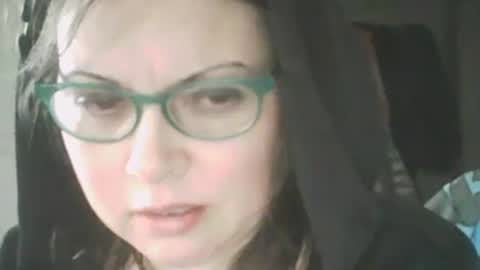 Snapshot of 1deluxepussy chatting on February 4, 9:49 am Deluxepussy online show from February 4, 9:49 am