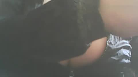 Snapshot of 1deluxepussy chatting on March 9, 7:23 am Deluxepussy online show from March 9, 7:23 am