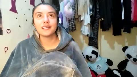 1kandylove online show from December 16, 2:52 am