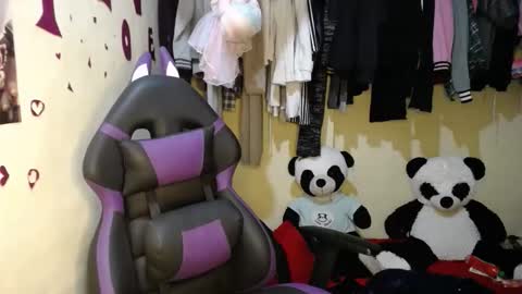 1kandylove online show from October 21, 2:38 am