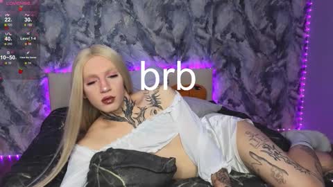 Michelle online show from December 4, 5:45 pm