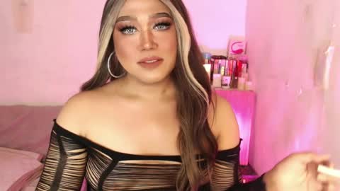 1lovelymess online show from July 2, 3:23 am