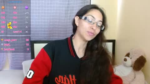 Snapshot of 1sasha_grey__1 chatting on October 15, 11:27 pm paola online show from October 15, 11:27 pm