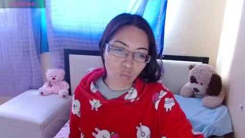 Snapshot of 1sasha_grey__1 chatting on December 12, 6:53 pm paola online show from December 12, 6:53 pm
