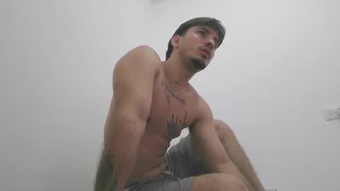 1sensual online show from December 23, 6:37 pm