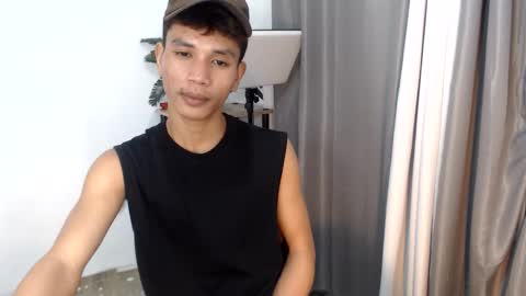 1sweetloverxx online show from June 6, 2:01 pm