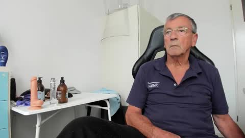 Henk online show from September 9, 12:27 pm