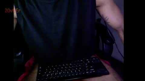 20vertop online show from April 21, 1:42 am