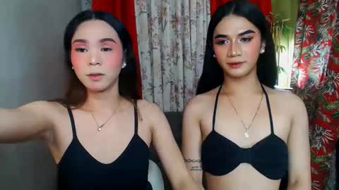 2hotblowjob694uxxx online show from June 3, 1:47 pm