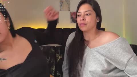 Dalilah and Tarah online show from February 23, 8:22 pm