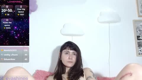 Eva online show from October 24, 11:49 pm