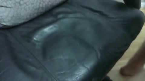 33mcockplay9 online show from October 27, 3:50 am