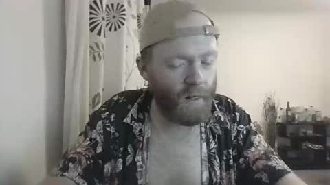 33UK online show from September 22, 12:26 am