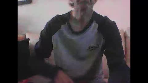 34colombiano34 online show from May 31, 8:35 am