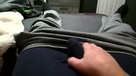 420bigdickben420 online show from December 20, 11:55 pm