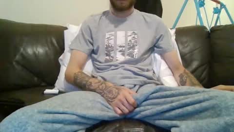 420feetloverr420 online show from May 6, 11:00 pm