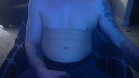 Snapshot of 42o_blah chatting on January 29, 2:30 am 42o_blah online show from January 29, 2:30 am