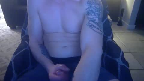 Snapshot of 42o_blah chatting on February 25, 6:12 pm 42o_blah online show from February 25, 6:12 pm