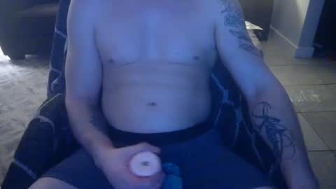 Snapshot of 42o_blah chatting on December 20, 3:25 am 42o_blah online show from December 20, 3:25 am