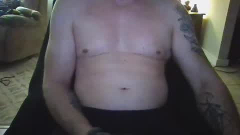 Snapshot of 42o_blah chatting on October 25, 1:06 am 42o_blah online show from October 25, 1:06 am