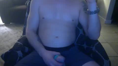 Snapshot of 42o_blah chatting on January 20, 1:18 am 42o_blah online show from January 20, 1:18 am