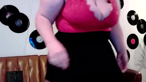 53roxy online show from December 4, 11:24 am