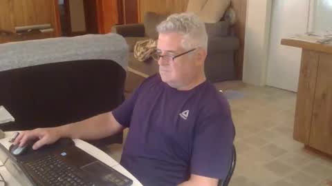 Snapshot of 55mnc chatting on October 27, 2:39 pm Joe online show from October 27, 2:39 pm