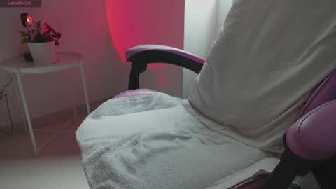 666anyone online show from October 4, 5:55 pm