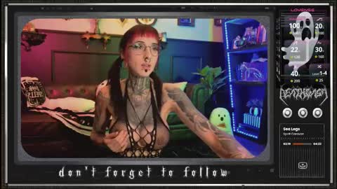 Juune online show from March 2, 7:09 pm