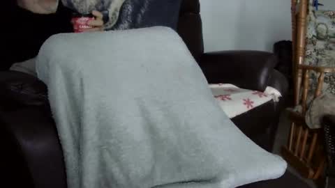 Snapshot of 66bear chatting on November 2, 12:27 pm 66bear online show from November 2, 12:27 pm