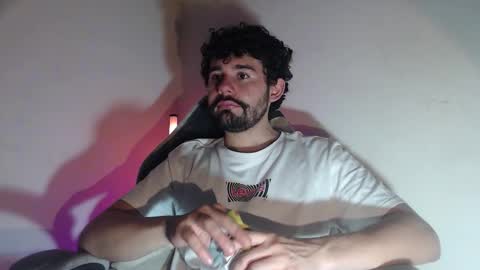 Nathan online show from January 7, 9:42 pm