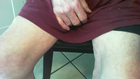 69forever453443 online show from April 23, 12:29 pm