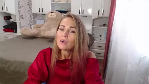 69sexysecret691984 online show from September 22, 7:01 am