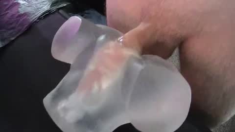 6sxy online show from December 10, 1:33 pm