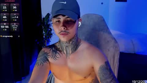 Stefan online show from December 19, 11:55 pm